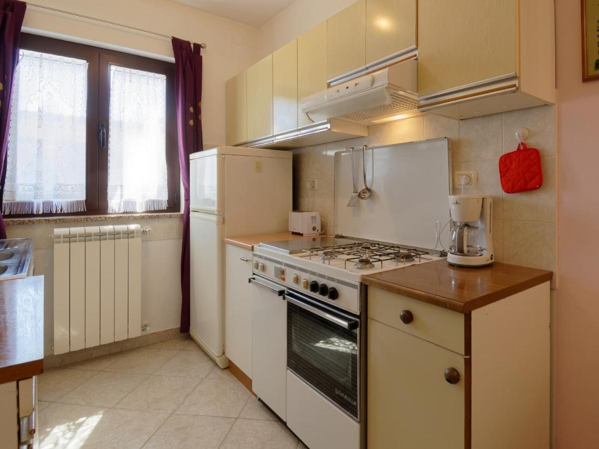 Apartment Laganis Plovanija Exteriér fotografie